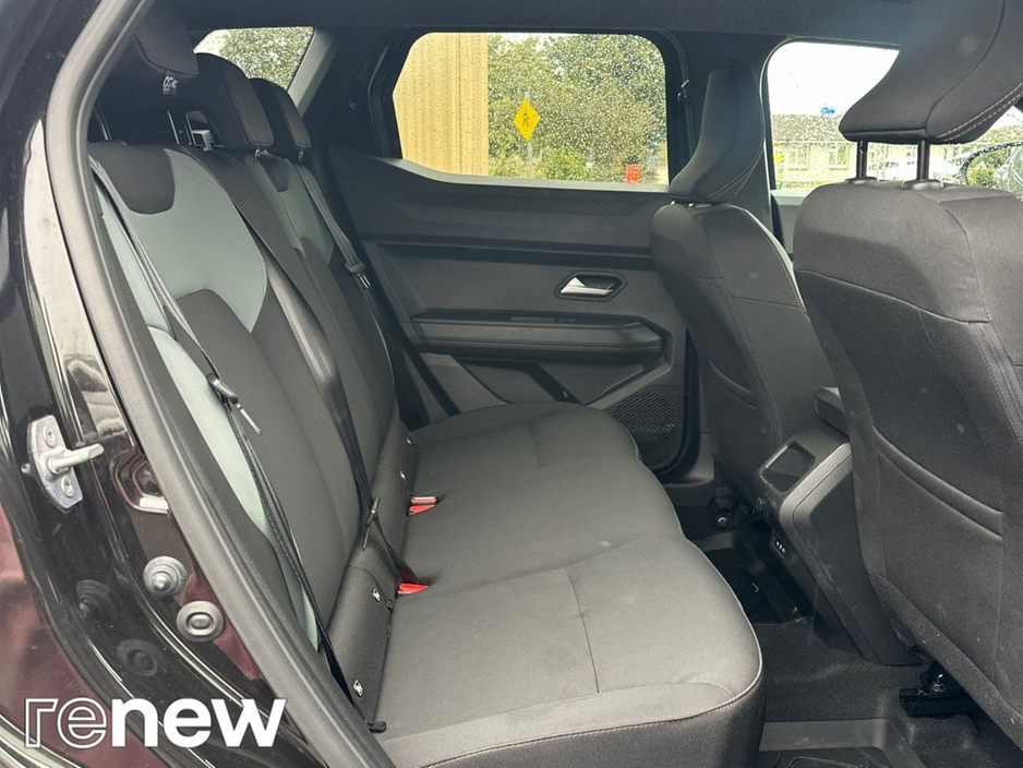 2026 Dacia Duster 1.6L Petrol Hybrid For Sale Images