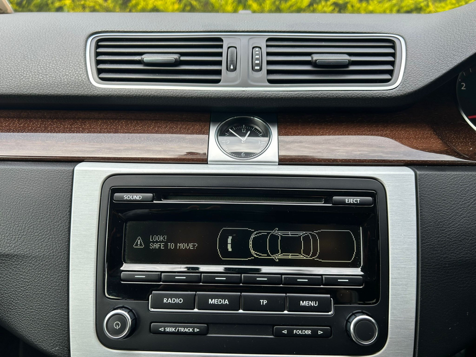 2014 Volkswagen Passat 1.6L Diesel For Sale Images
