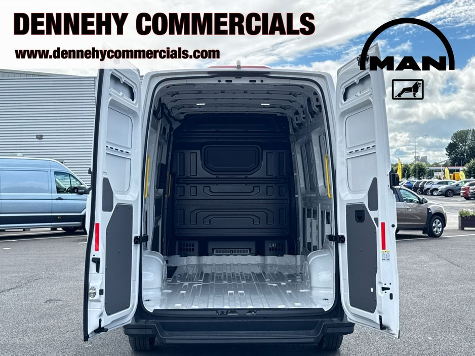 2025 MAN TGE 2.0L Diesel For Sale Images