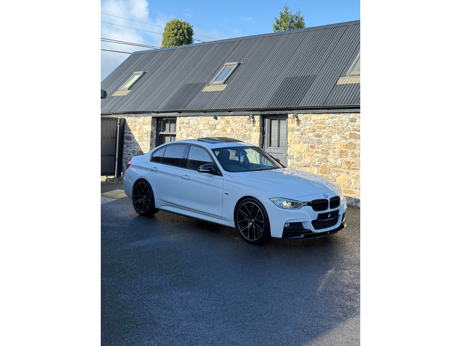 2013 BMW 3 Series For Sale Images
