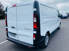 2023 Renault Trafic 2L Diesel For Sale Images
