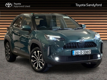 Toyota Yaris Cross LUNA SPORT // REAR CAMERA // SMART ENTRY/SMART START // APPLE CARPLAY/ANDROID AUTO // FULL WARRANTY