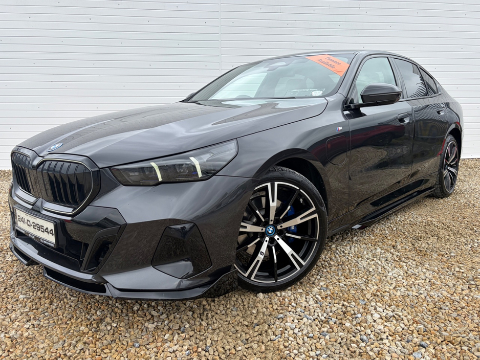 2024 BMW 5 Series 2L Petrol Plug-in Hybrid For Sale Images