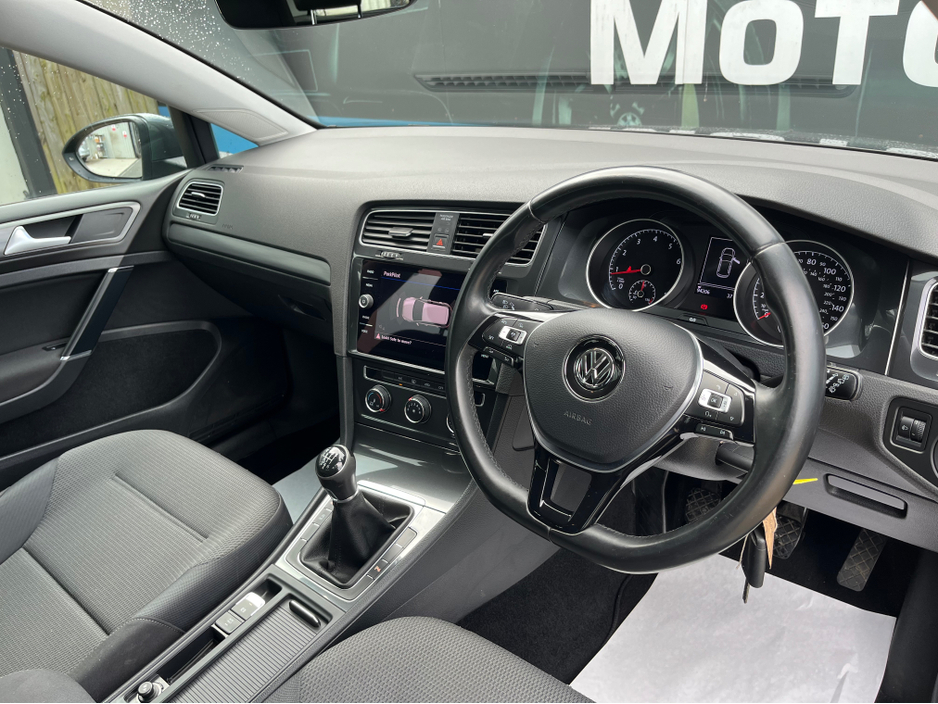 2017 Volkswagen Golf 1.4L Petrol For Sale Images