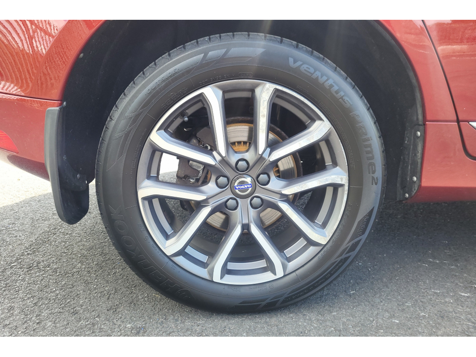 2017 Volvo XC60 2.4L Diesel For Sale Images