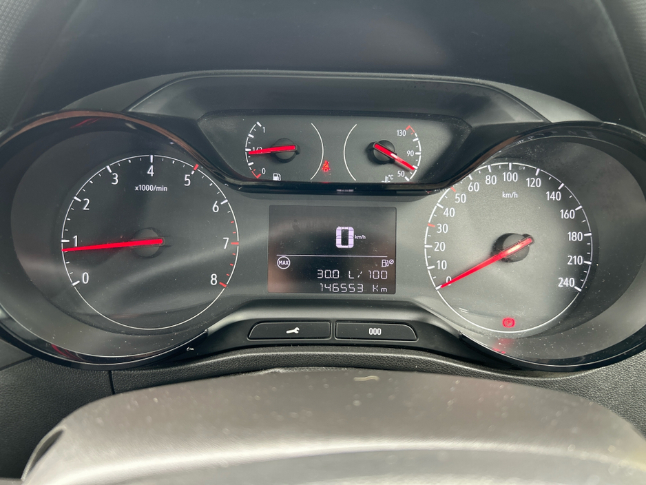 2022 Opel Crossland 1.5L Diesel For Sale Images