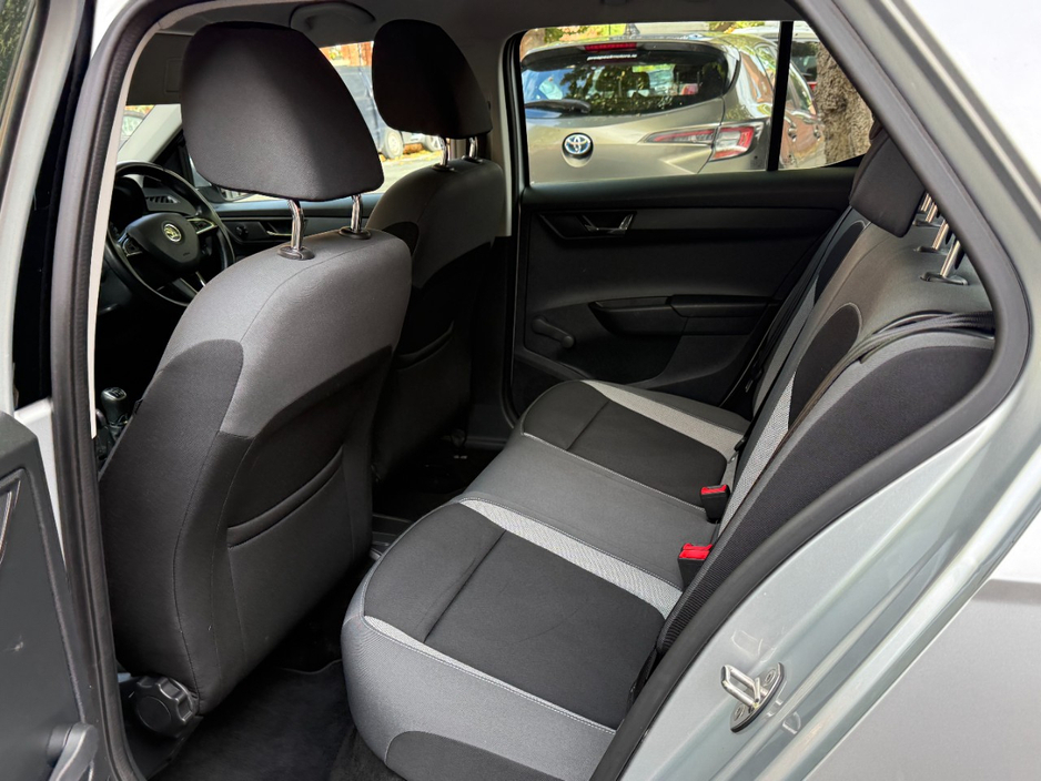 2015 Skoda Fabia 1L Petrol For Sale Images