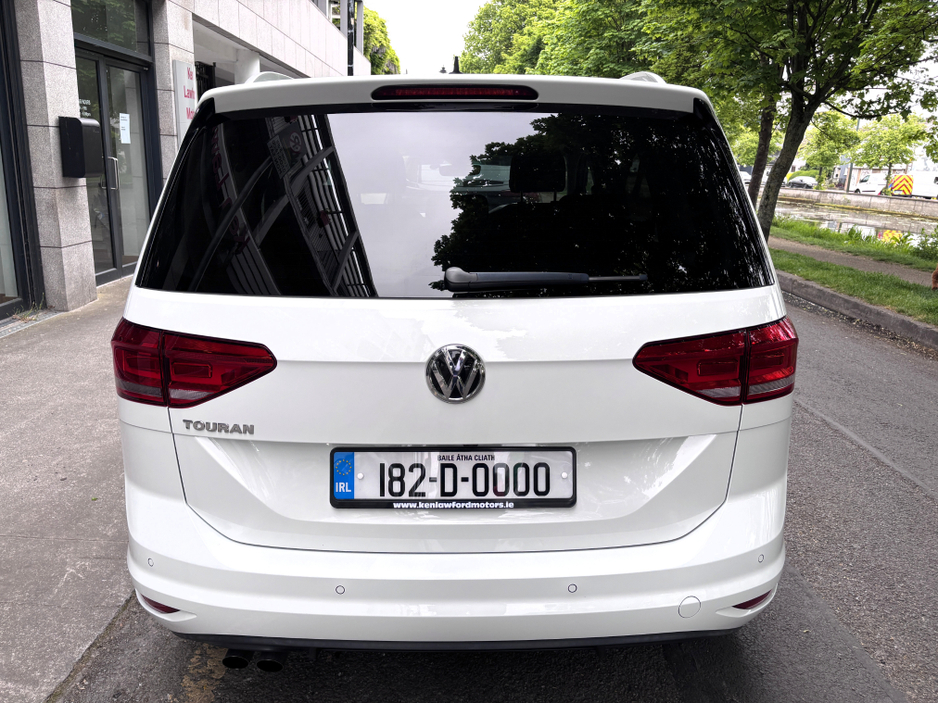 2018 Volkswagen Touran 1.4L Petrol For Sale Images