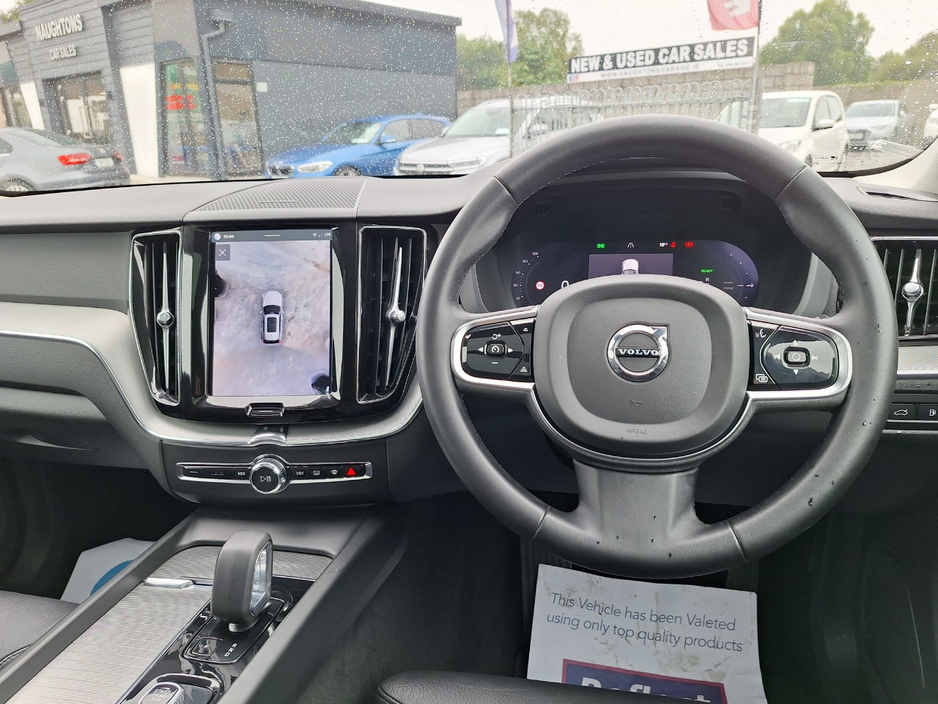 2023 Volvo XC60 2L Petrol Plug-in Hybrid For Sale Images