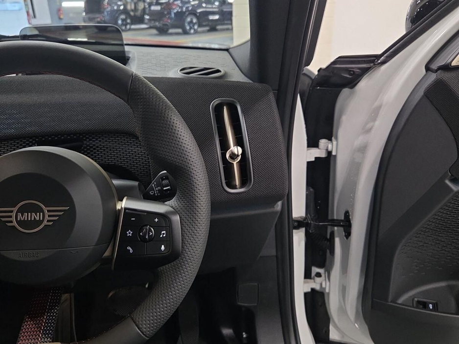 2026 MINI Countryman 0L Electric For Sale Images