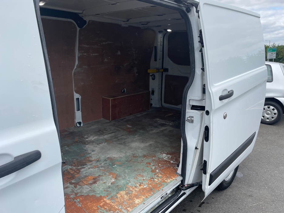 2019 Ford Transit Custom 2L Diesel For Sale Images