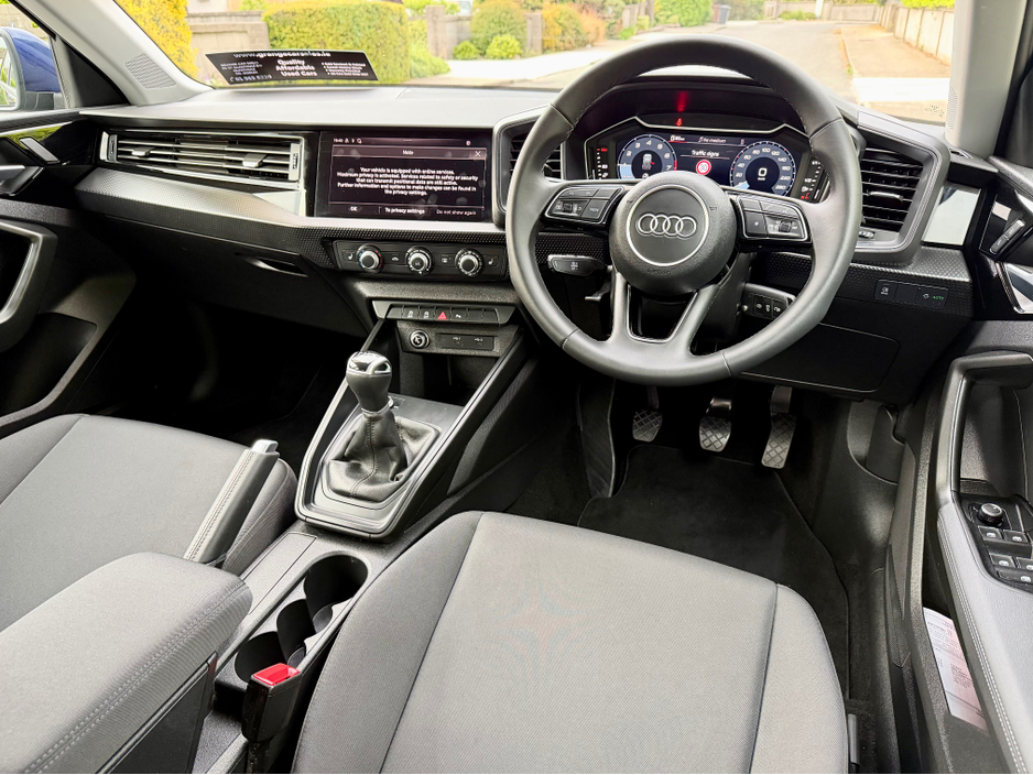 Audi A1 1.0 TFSi SE Petrol 5dr Hatchback Manual. — thumbnail 16