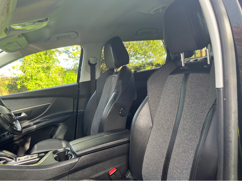 2019 Peugeot 5008 1.5L Diesel For Sale Images