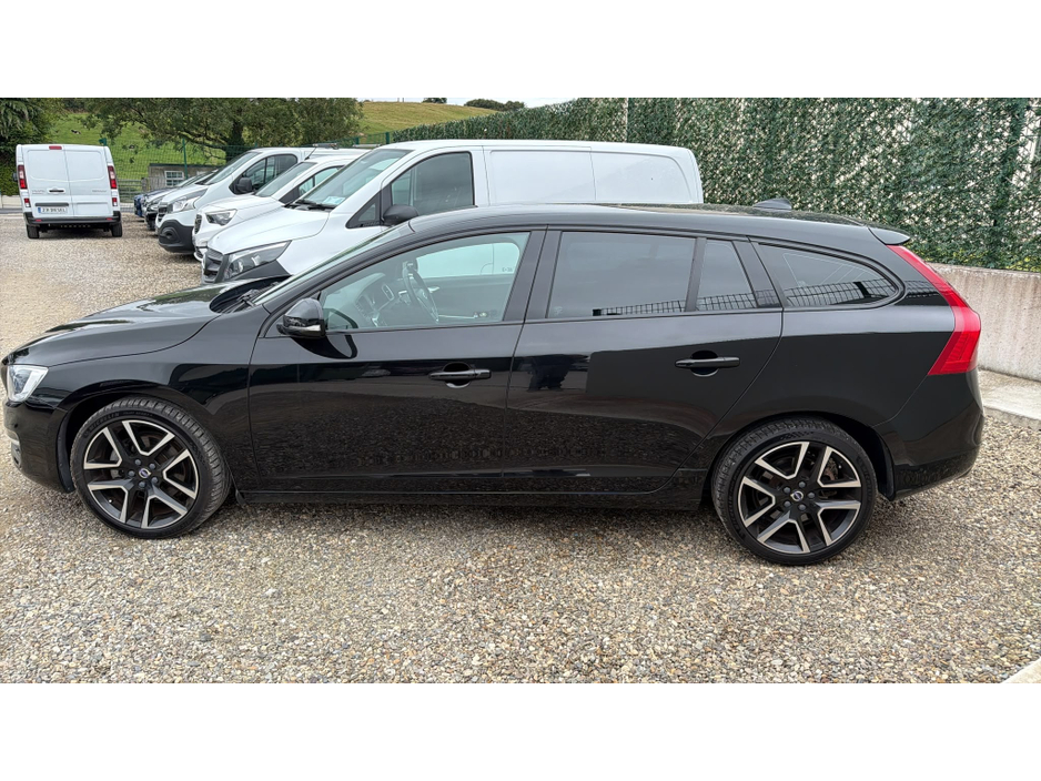 2017 Volvo V60 2L Diesel For Sale Images