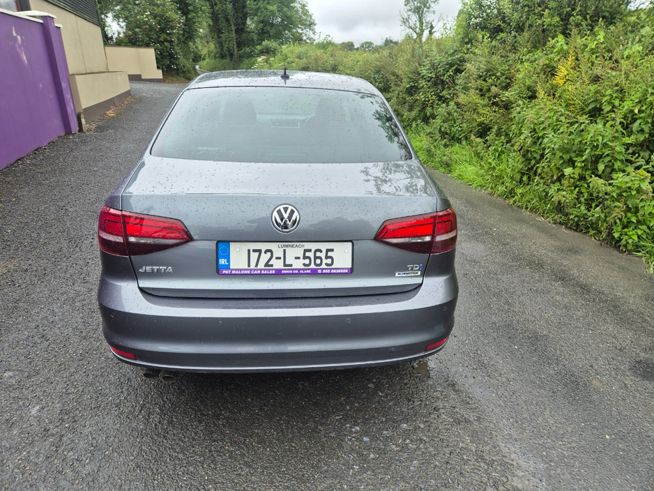 2017 Volkswagen Jetta 2L Diesel For Sale Images