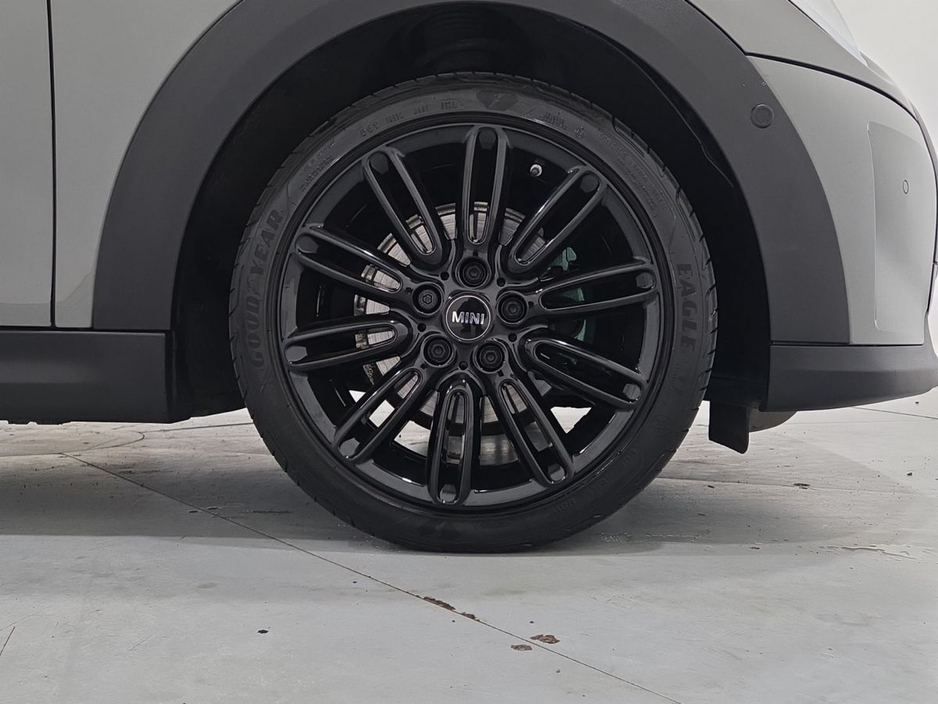 2021 MINI Hatch 1.5L Petrol For Sale Images