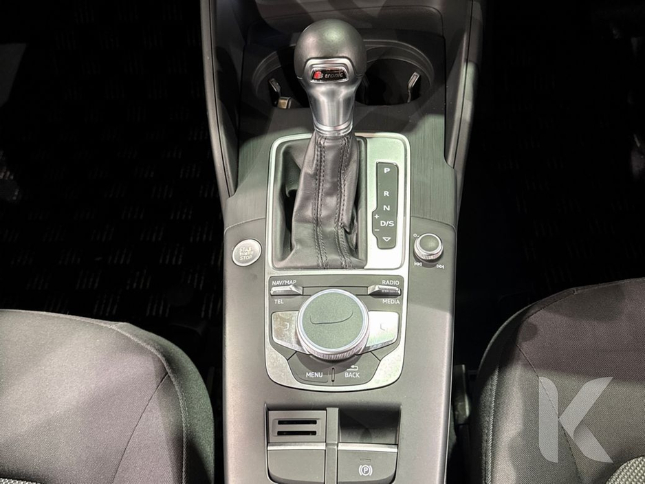 Audi A3 1.4 TSI AUTOMATIC SALOON - FACTORY ALLOYS - CRUISE CONTROL - MULTI FUNCTION STEERING WHEEL - HEATING / AC CONTROLS - REVERSE CAMERA - — thumbnail 17