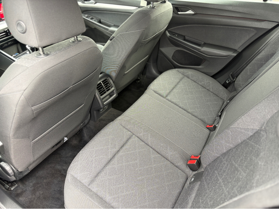 2023 Volkswagen Golf 1L Petrol For Sale Images