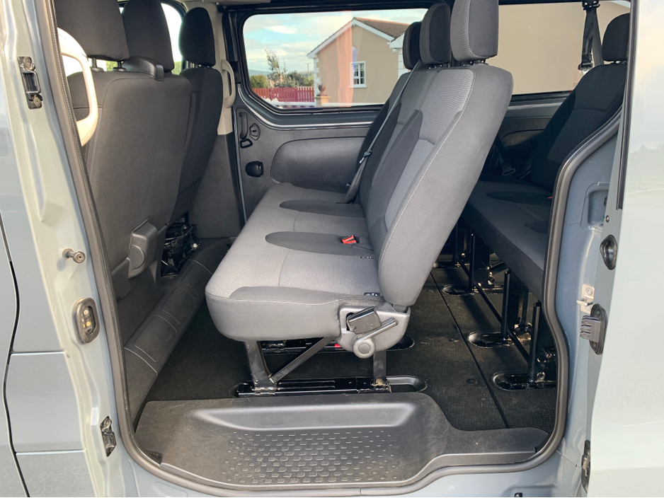 2023 Renault Trafic 2.0L Diesel For Sale Images