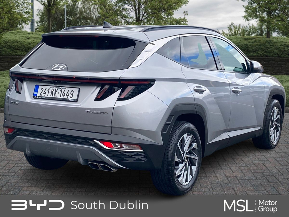 Hyundai Tucson 2WD Executive Plus — thumbnail 3