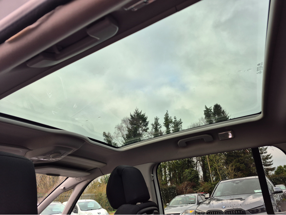 2016 Citroen Grand C4 Picasso 1.6L Diesel For Sale Images