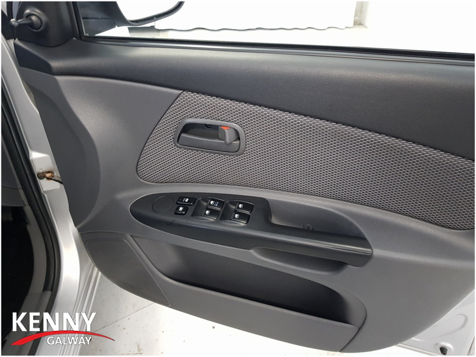Kia Rio 1.5 D TX MY11 5DR — thumbnail 18