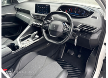 2020 Peugeot 5008 1.5L Diesel For Sale Images