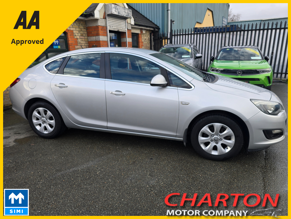 Used Opel Astra 2016 in Dublin