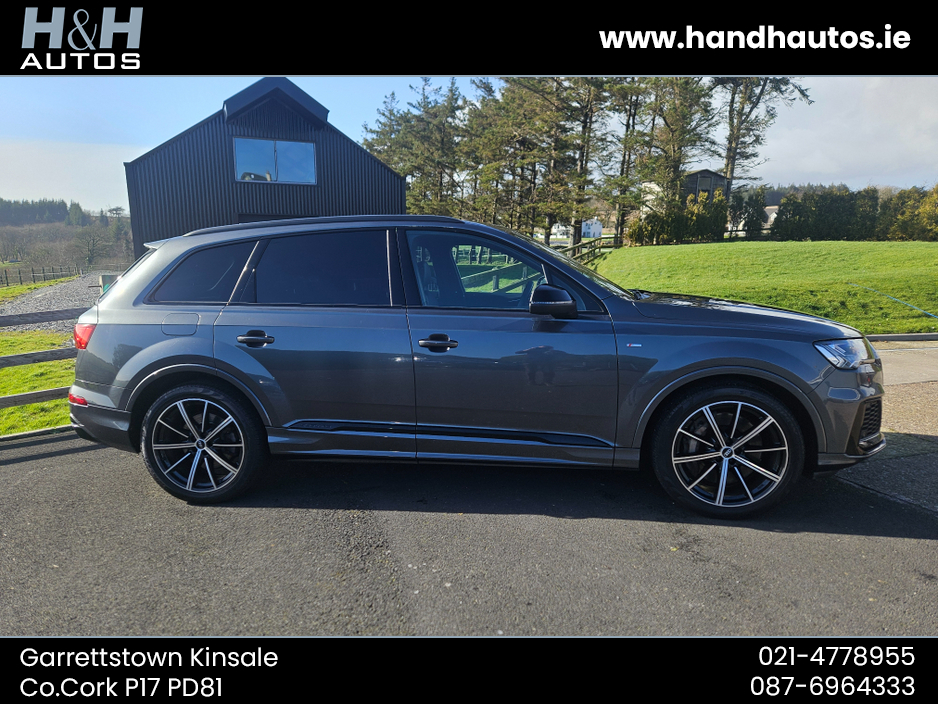 2021 Audi Q7 3L Petrol Plug-in Hybrid For Sale Images