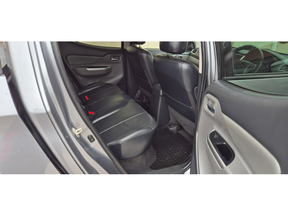 2019 Mitsubishi L200 2.4L Diesel For Sale Images