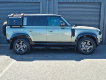 2024 Land Rover Defender 2L Petrol Plug-in Hybrid For Sale Images