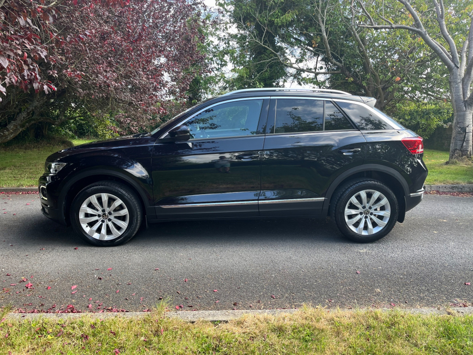 2022 Volkswagen T-Roc 2L Diesel For Sale Images