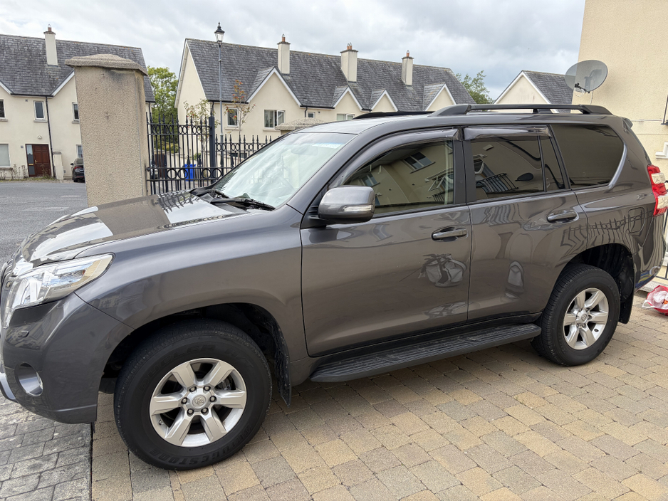 2016 Toyota Landcruiser