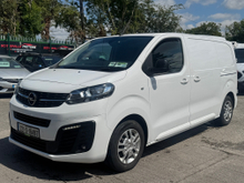 2022 Opel Vivaro 1.5L Diesel For Sale Images
