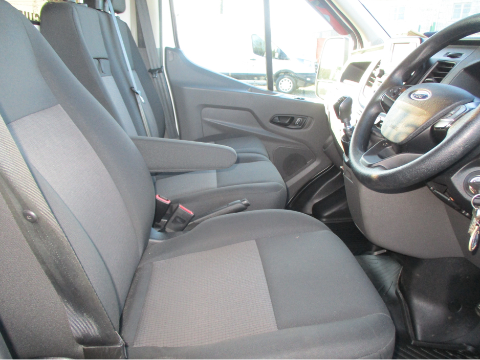 2022 Ford Transit 2L Diesel For Sale Images