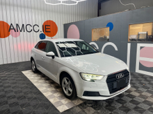 Audi A3 AUDI A3 AUTOMATIC 1.4 TFSI / 61k KMs / REVERSE CAMERA , ADAPTIVE CRUISE & MORE