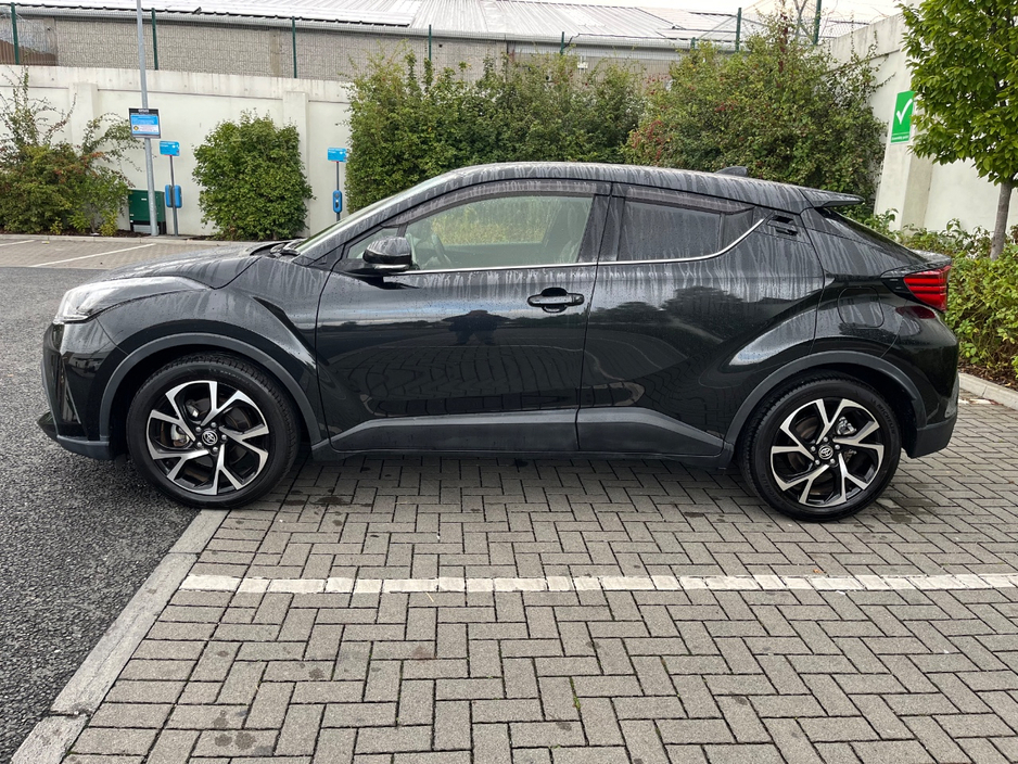 2020 Toyota C-HR 1.8L Petrol Hybrid For Sale Images