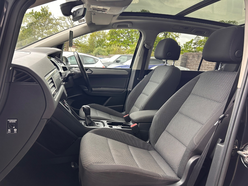 2016 Volkswagen Touran 1.6L Diesel For Sale Images