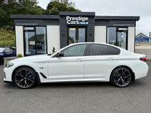 2022 BMW 5 Series 2L Petrol Plug-in Hybrid For Sale Images