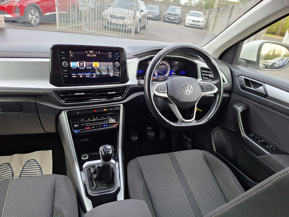 2023 Volkswagen T-Roc 1L Petrol For Sale Images