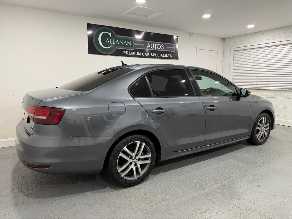 2016 Volkswagen Jetta 2L Diesel For Sale Images