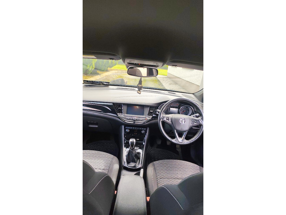 Vauxhall Astra 1.4 SRI 99BHP 5DR