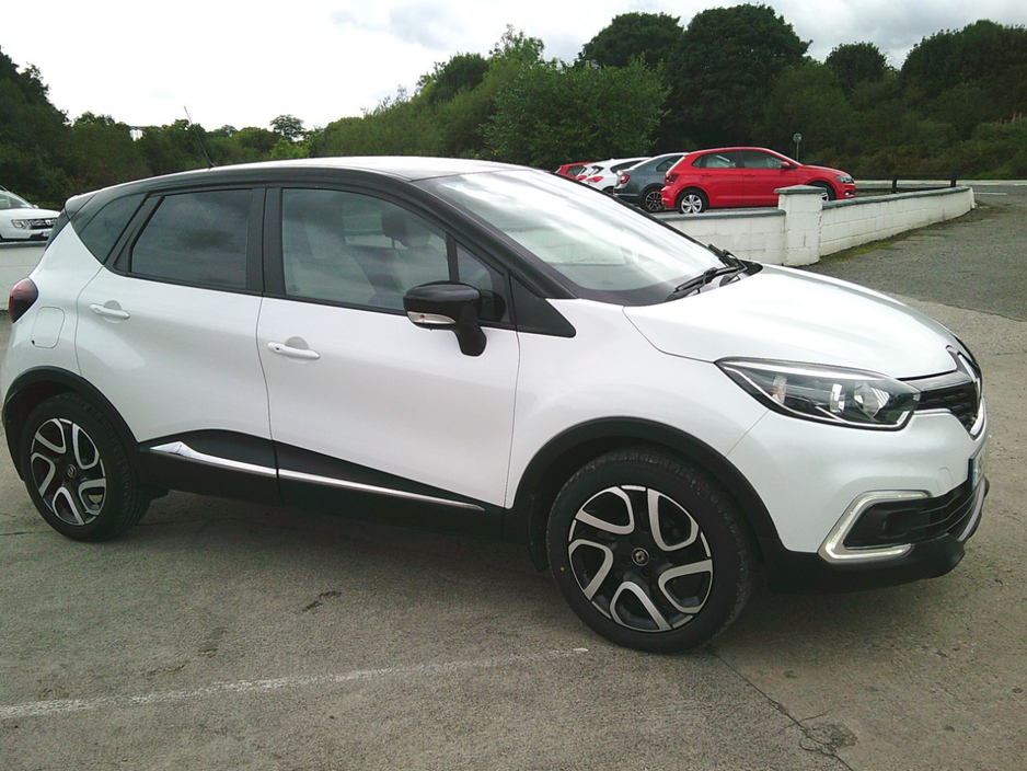 2019 Renault Captur For Sale Images