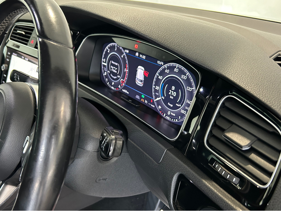 2019 Volkswagen Golf 2.0L Diesel For Sale Images