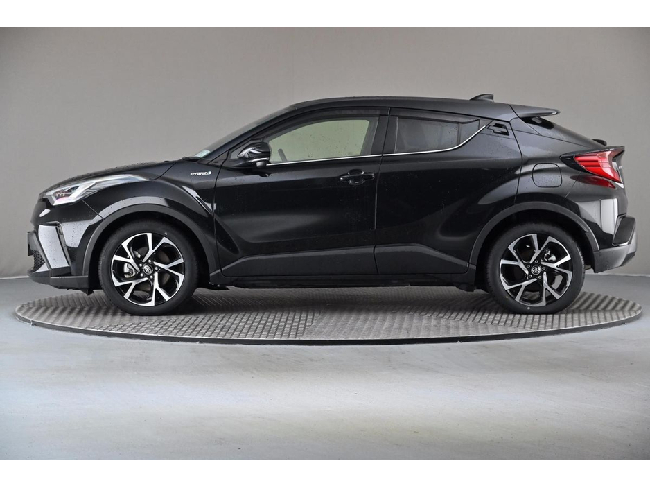 Toyota C-HR 1.8 HYBRID *HALF LEATHER*REVERSE CAM*PARK SENSORS* — thumbnail 5
