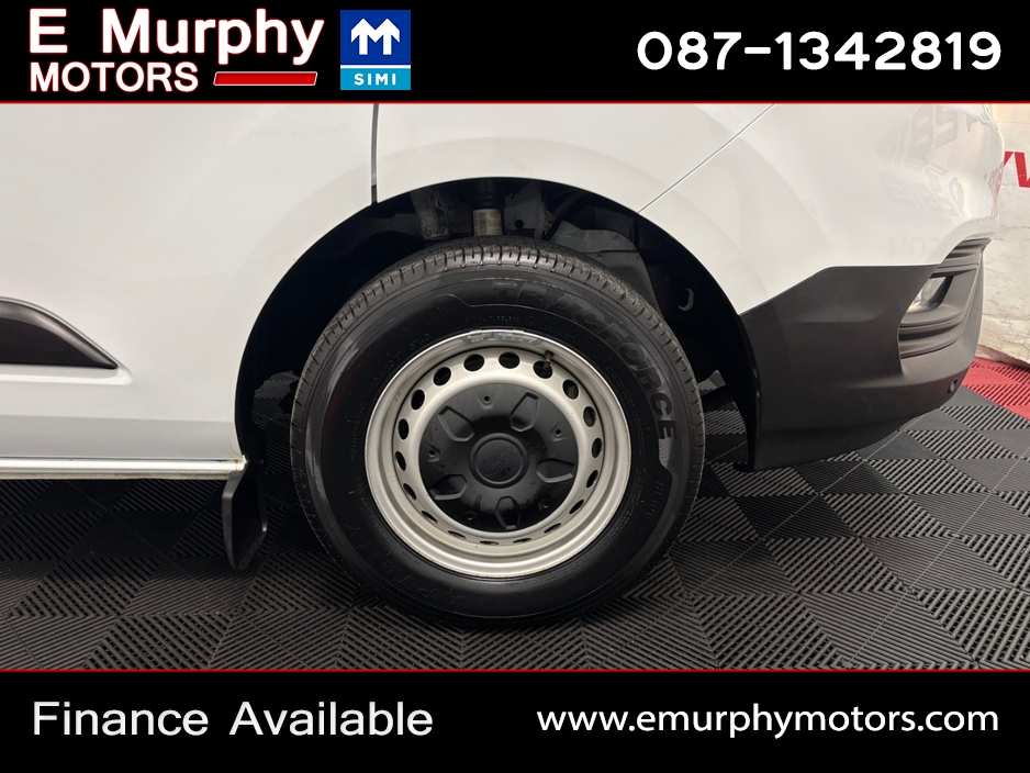 2023 Ford Transit 2L Diesel For Sale Images