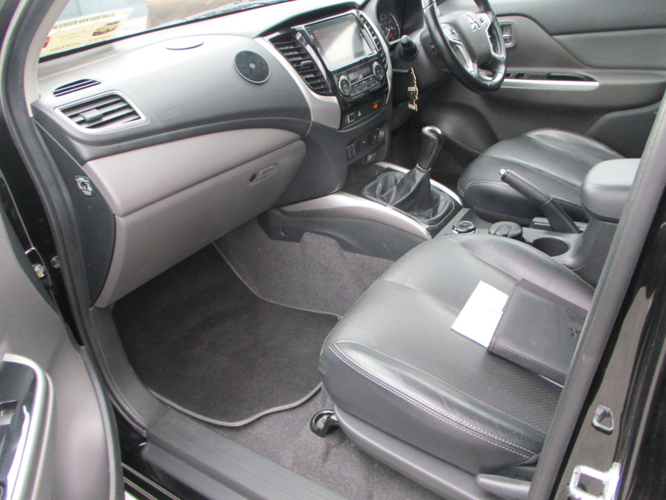 2019 Mitsubishi L200 2.4L Diesel For Sale Images