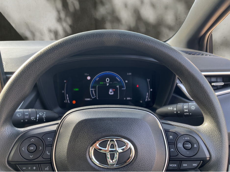 2025 Toyota Corolla 1.8L Petrol Hybrid For Sale Images