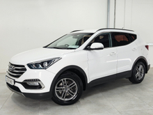2017 Hyundai Santa Fe 2.2L Diesel For Sale Images