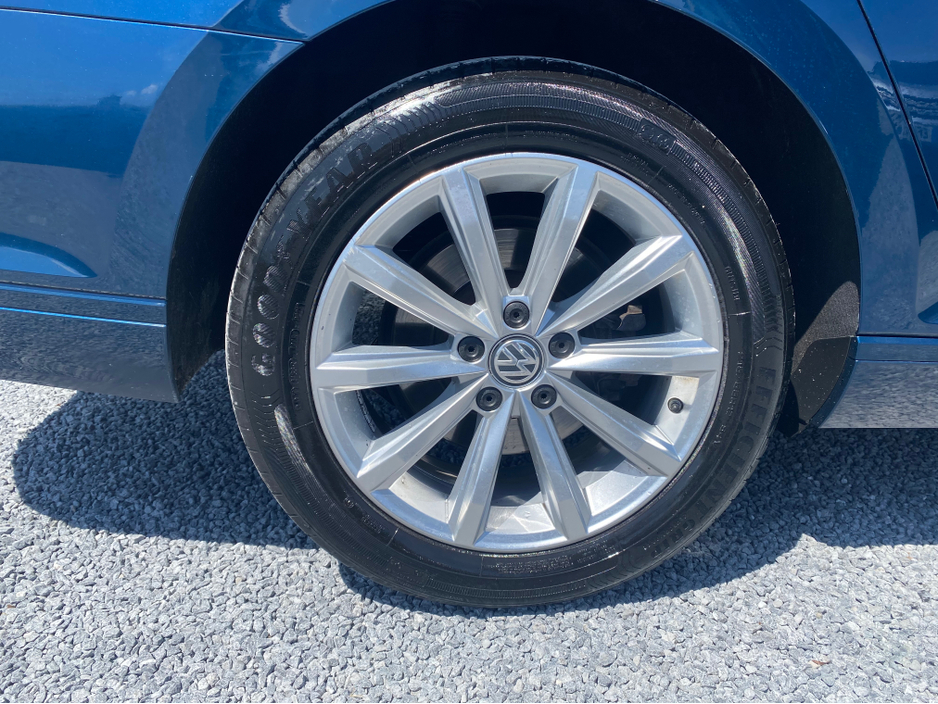 2020 Volkswagen Passat 2.0L Diesel For Sale Images